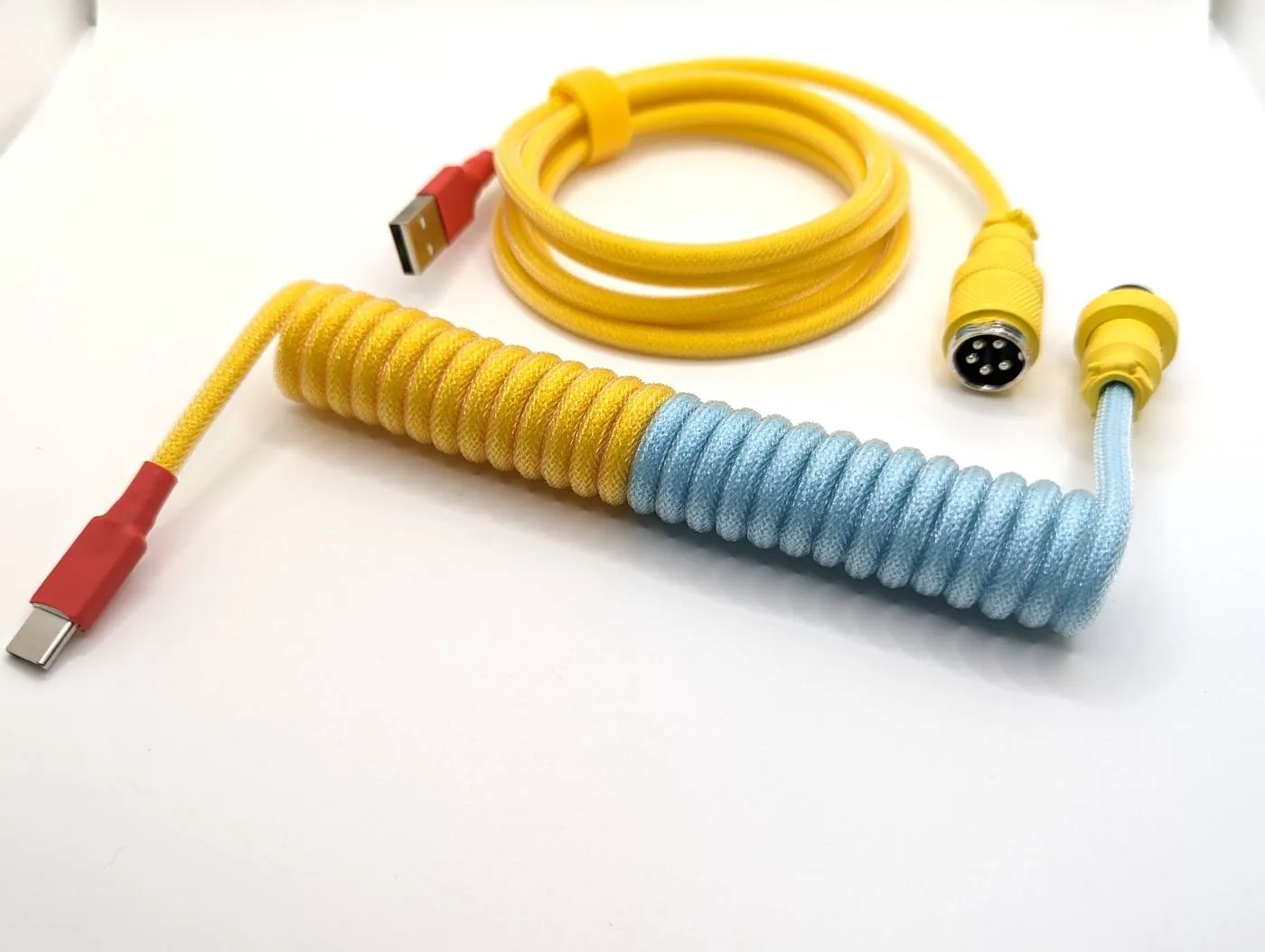 Ausmodshop Coiled Keyboard Cable - Misty