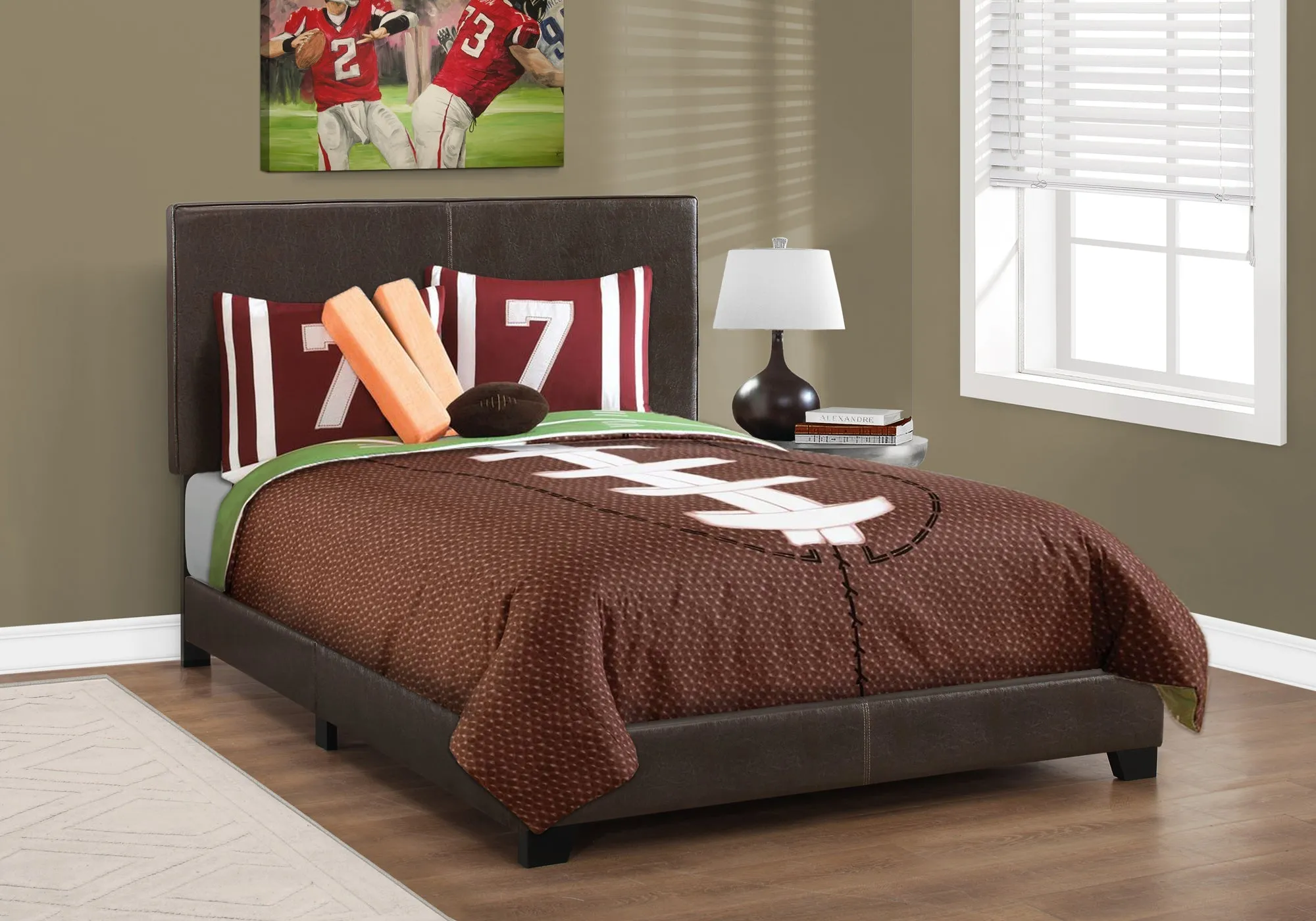 Bed - Full Size / Dark Brown Leather-Look