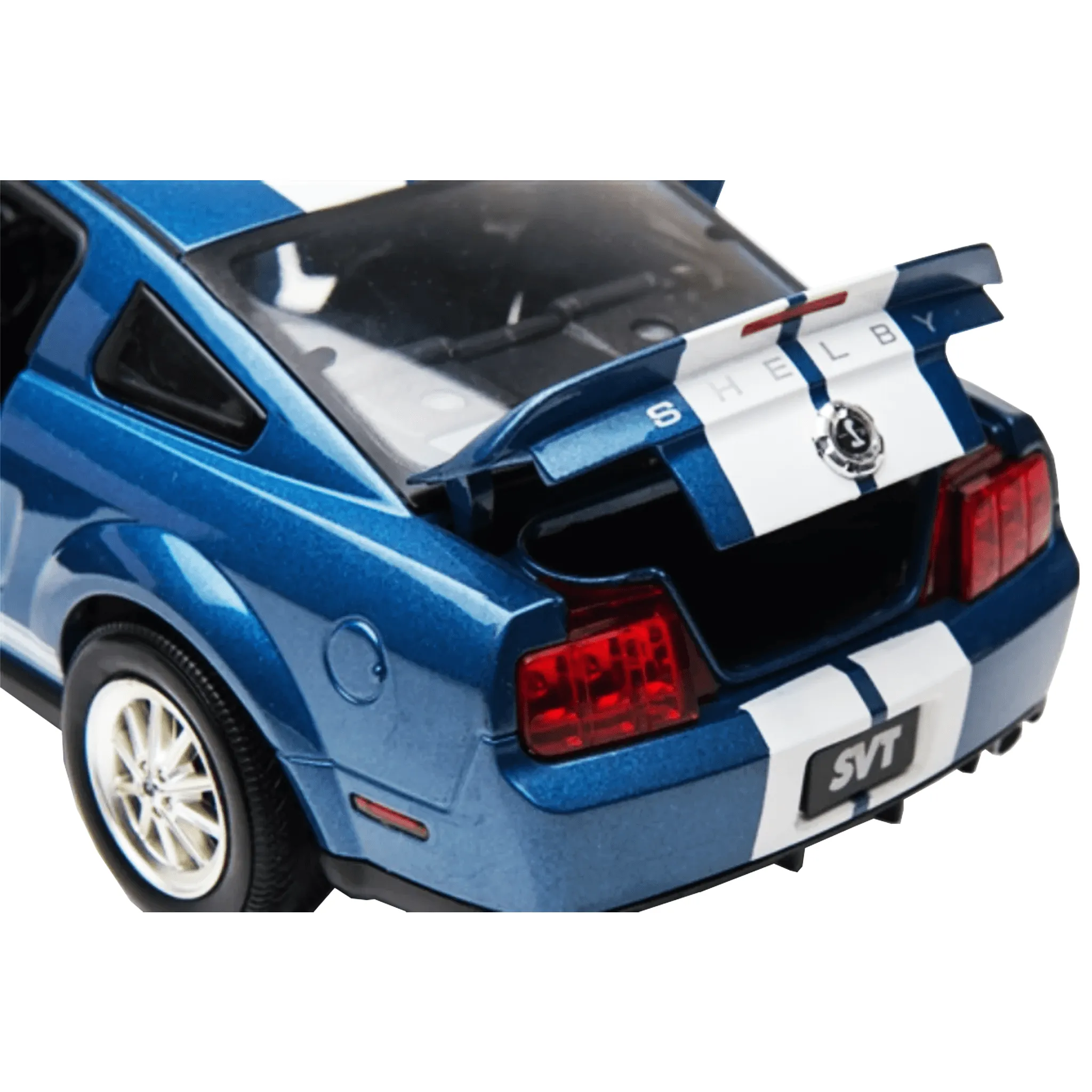 Collectible Ford Shelby GT500 Scale 1:14 with Lights and Remote Control - Red or Blue