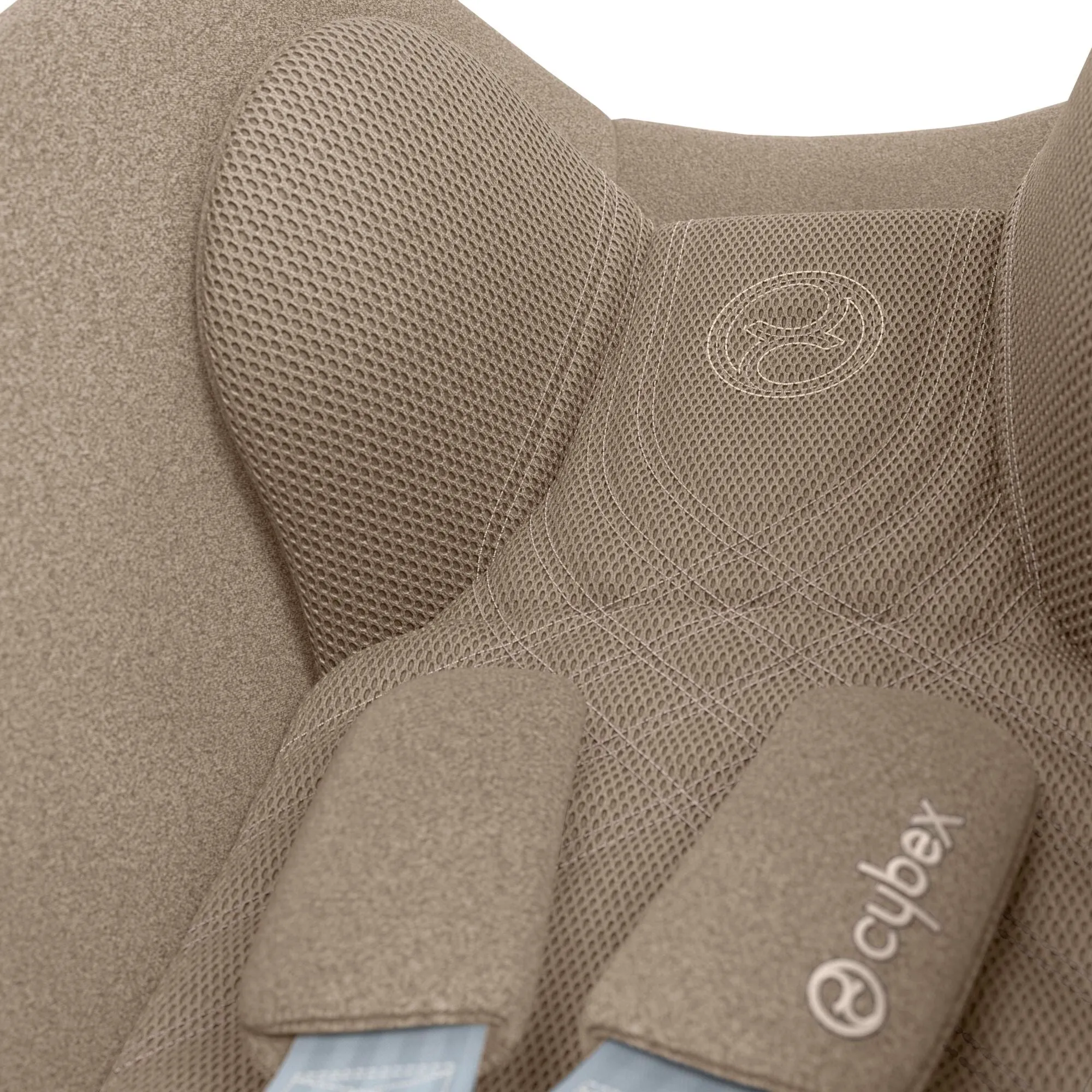 •Cybex, Cloud T i-Size Infant Car Seat, Plus Fabric