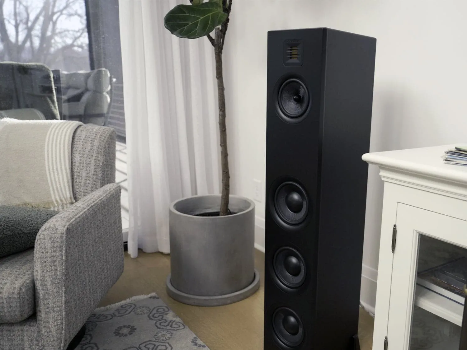 Factory Renewed Airmotiv XT2 Floorstanding Tower Loudspeakers (Pair)