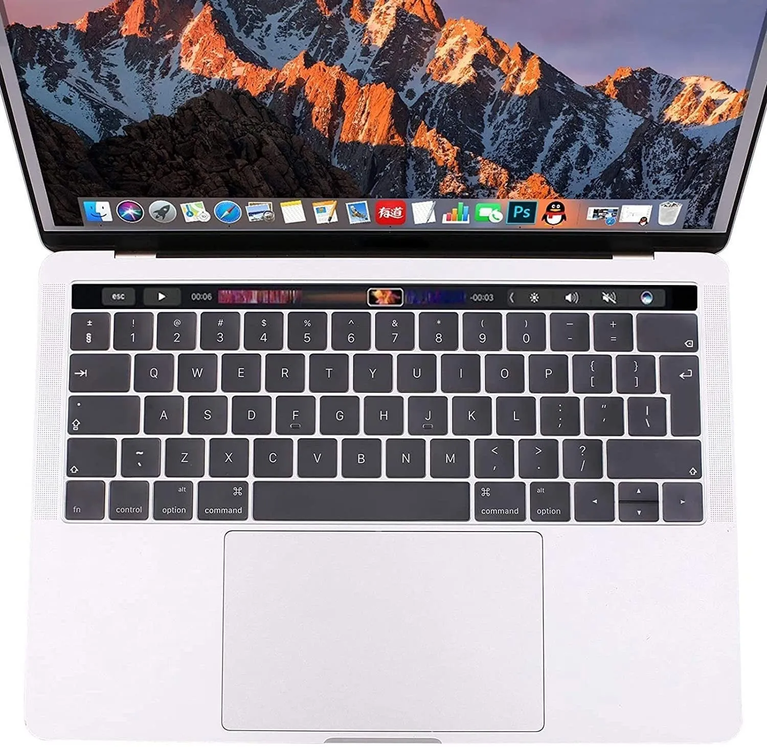 Keyboard Protector for MacBook Pro 13" M2, M1, (2023-2020) - EU Layout