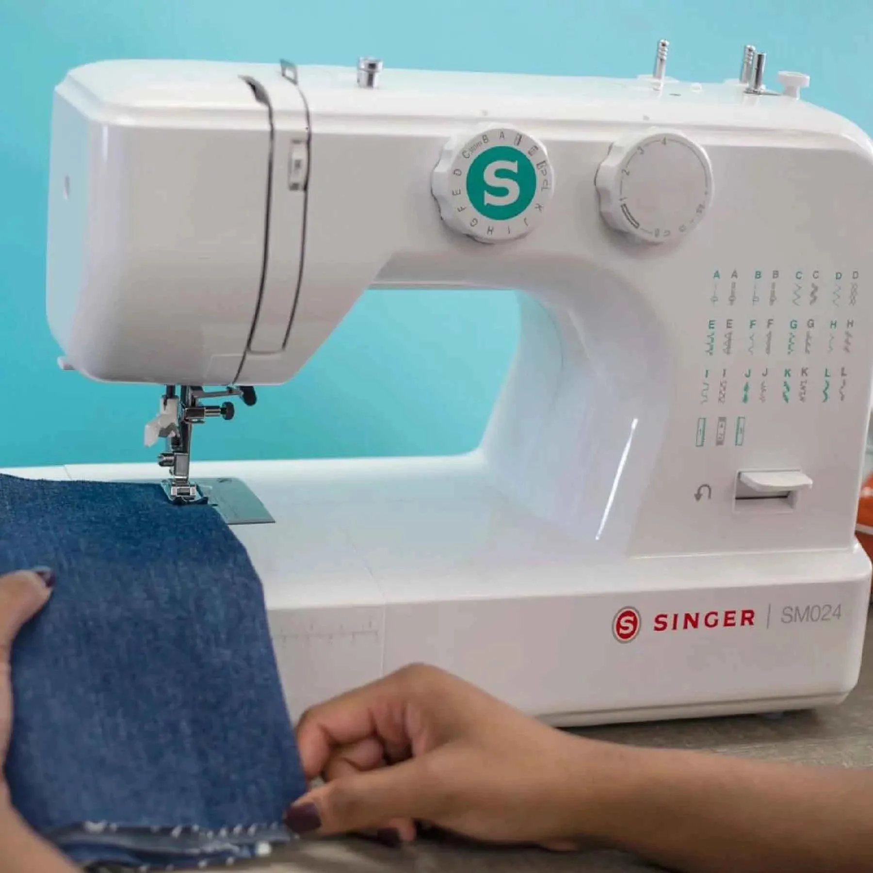 SINGER® Refurbished SM024 - TQ Sewing Machine