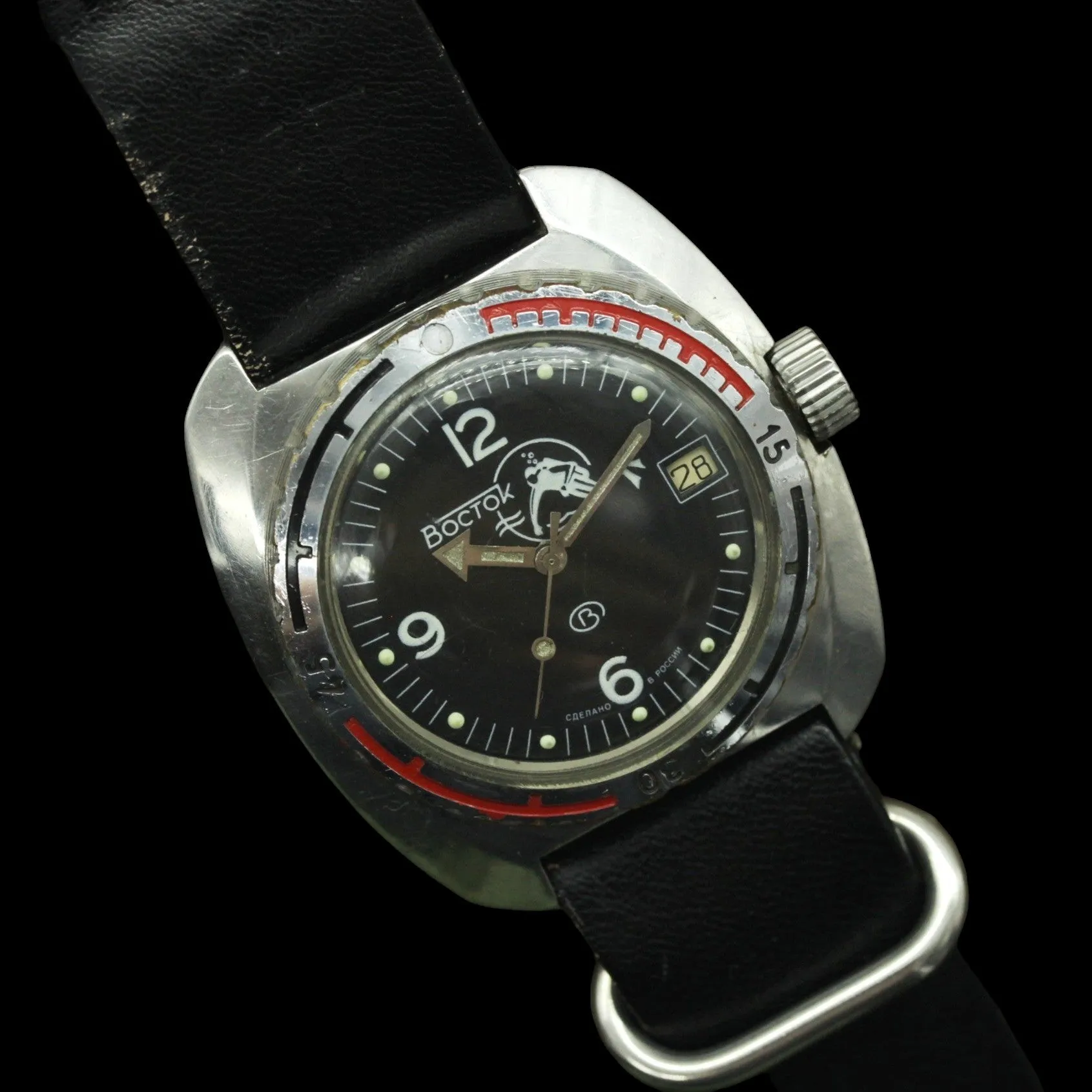 Vintage big Soviet wristwatch Vostok Amphibian 'ministers' anti-magnetic automatic watch 2416