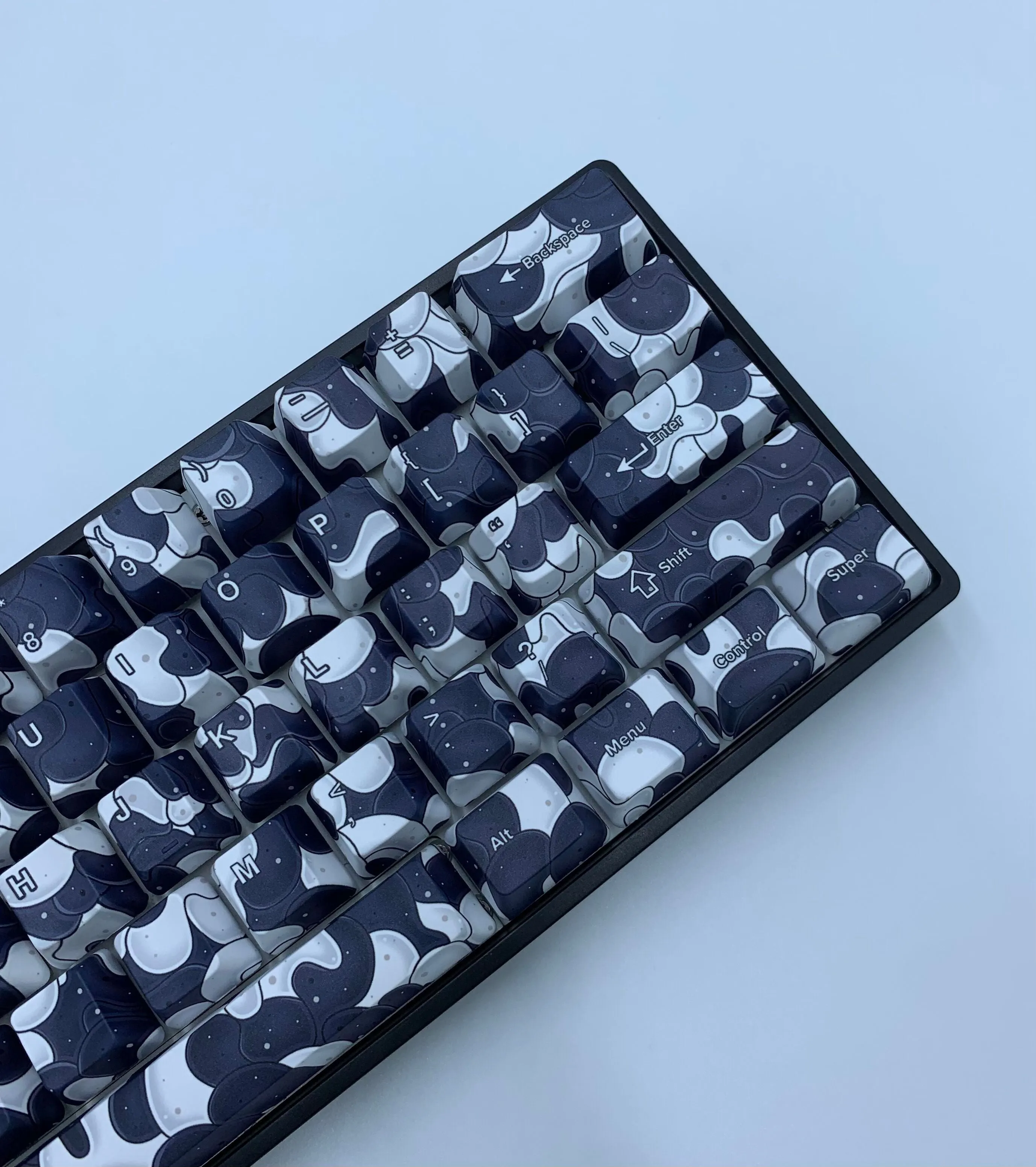 White Fusion V2 Keycap Set - Alpherior Keys