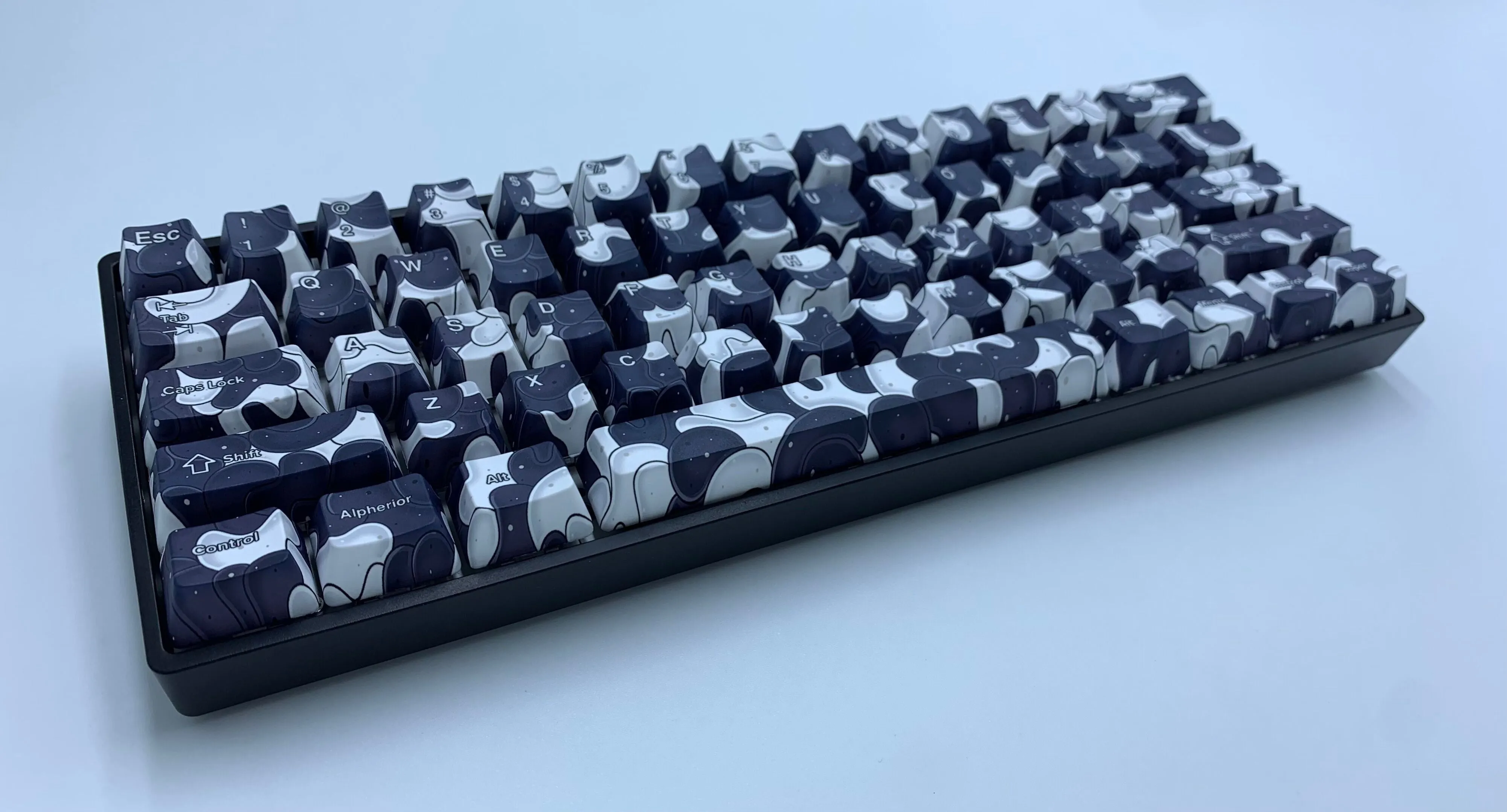 White Fusion V2 Keycap Set - Alpherior Keys